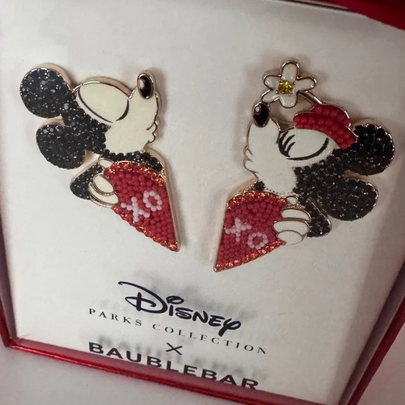 New Disney Parks Collection Baublebar Mickey & Minnie XO Earrings - Picture 4 of 4